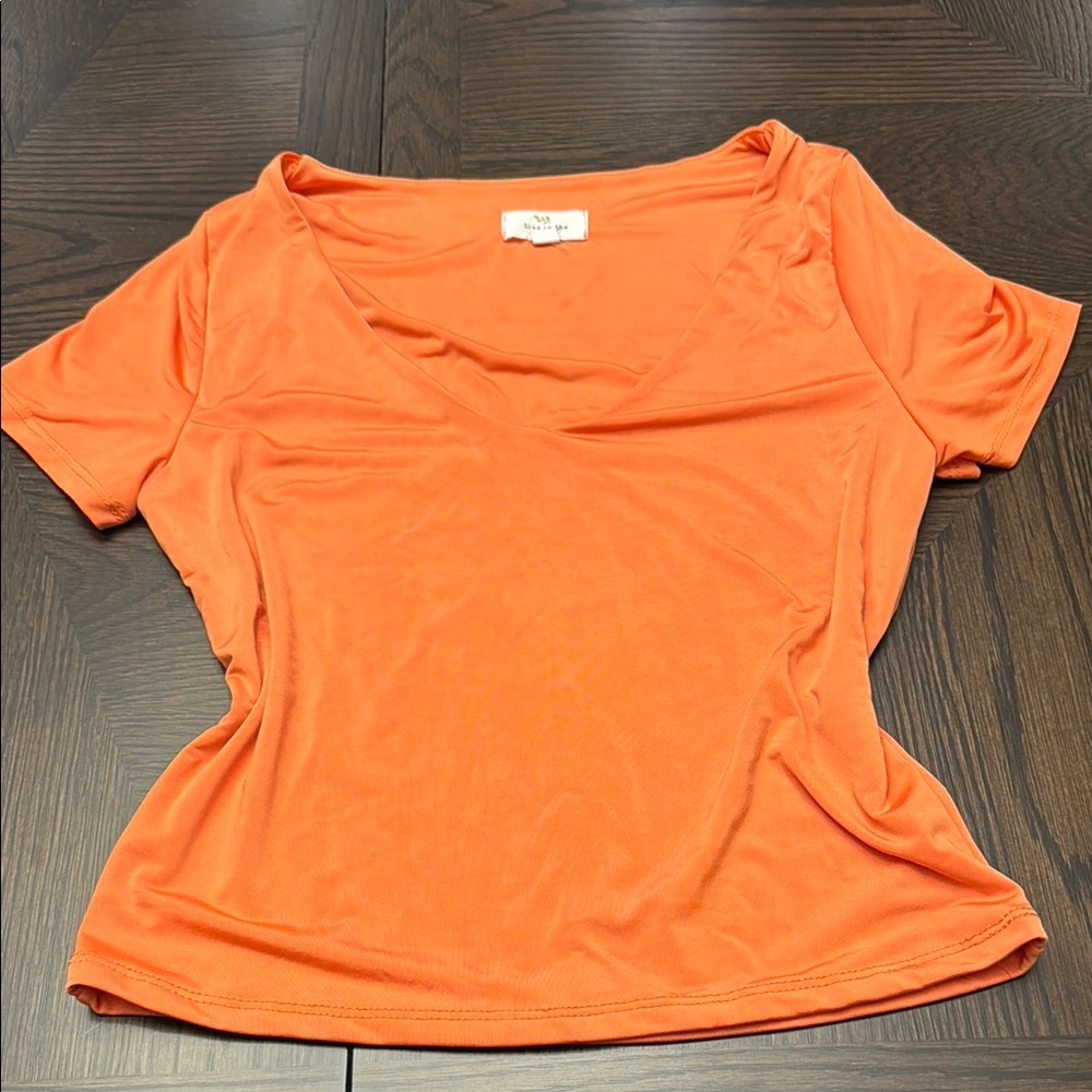 Vibrant Orange V-Neck Short Sleeve Top